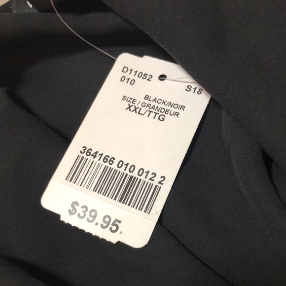 Le Chateau size XXL ruffle front cami - Picture 3 of 3